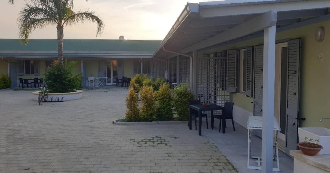 Apartamento Molto Benissimo Otranto Exterior foto